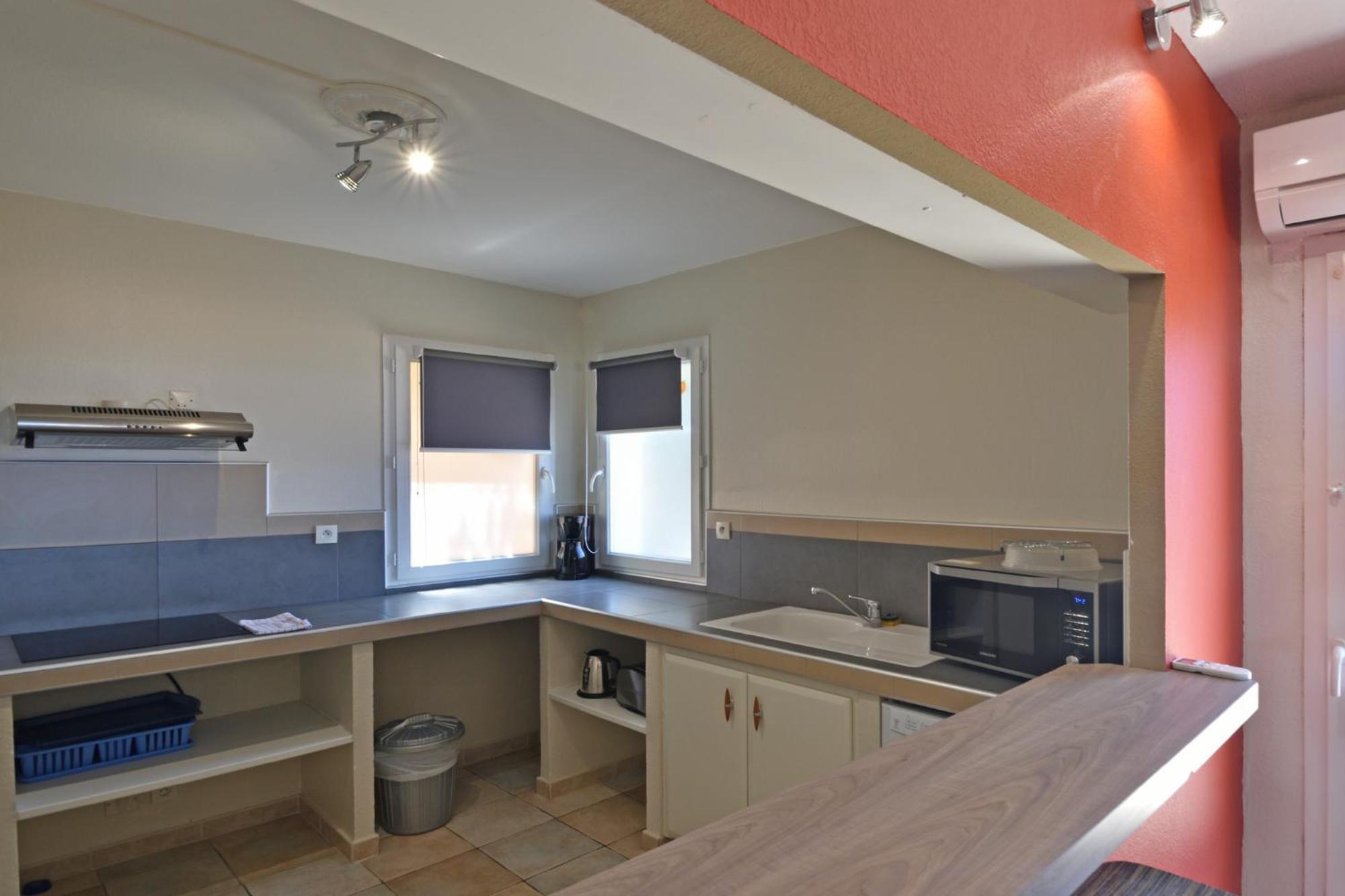 Calvi Appart Hotel Bilik gambar
