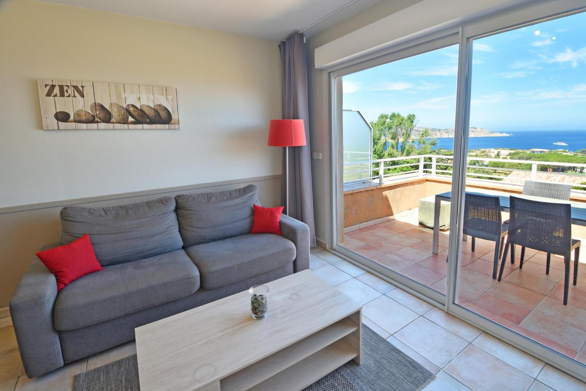 Calvi Appart Hotel Bilik gambar