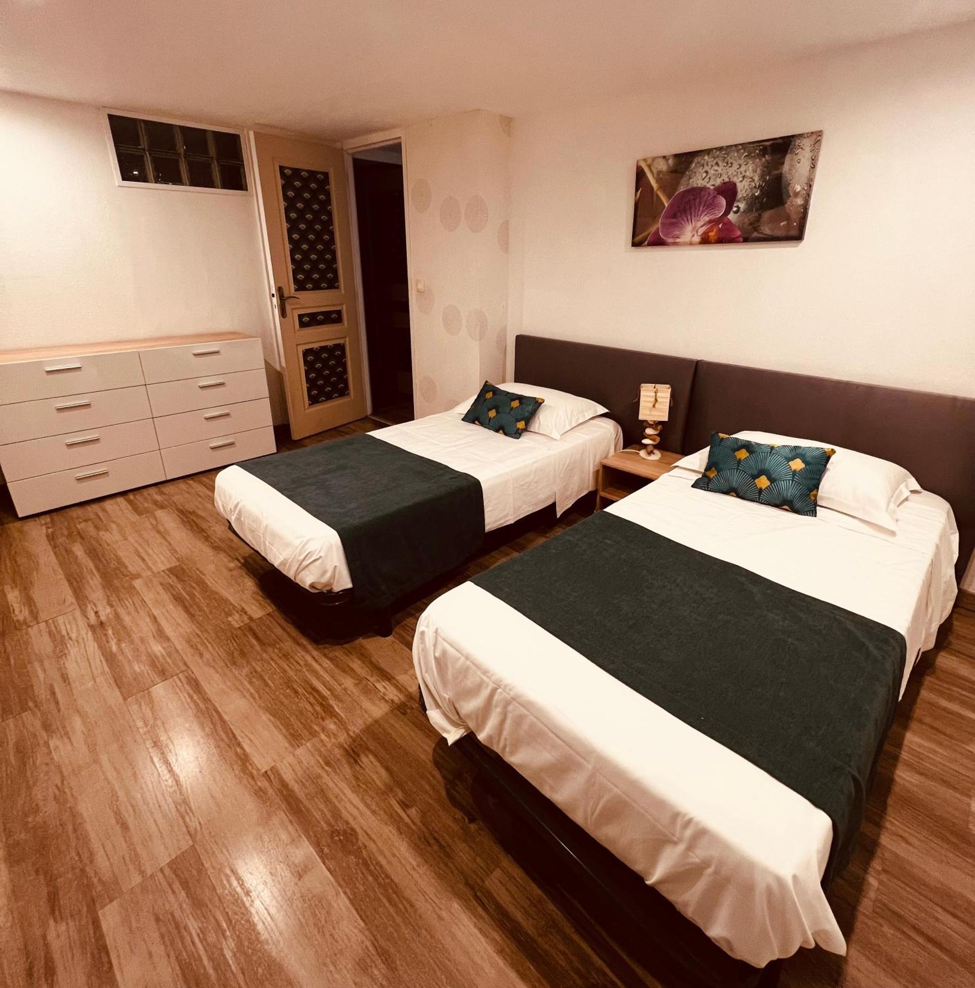 Calvi Appart Hotel Bilik gambar