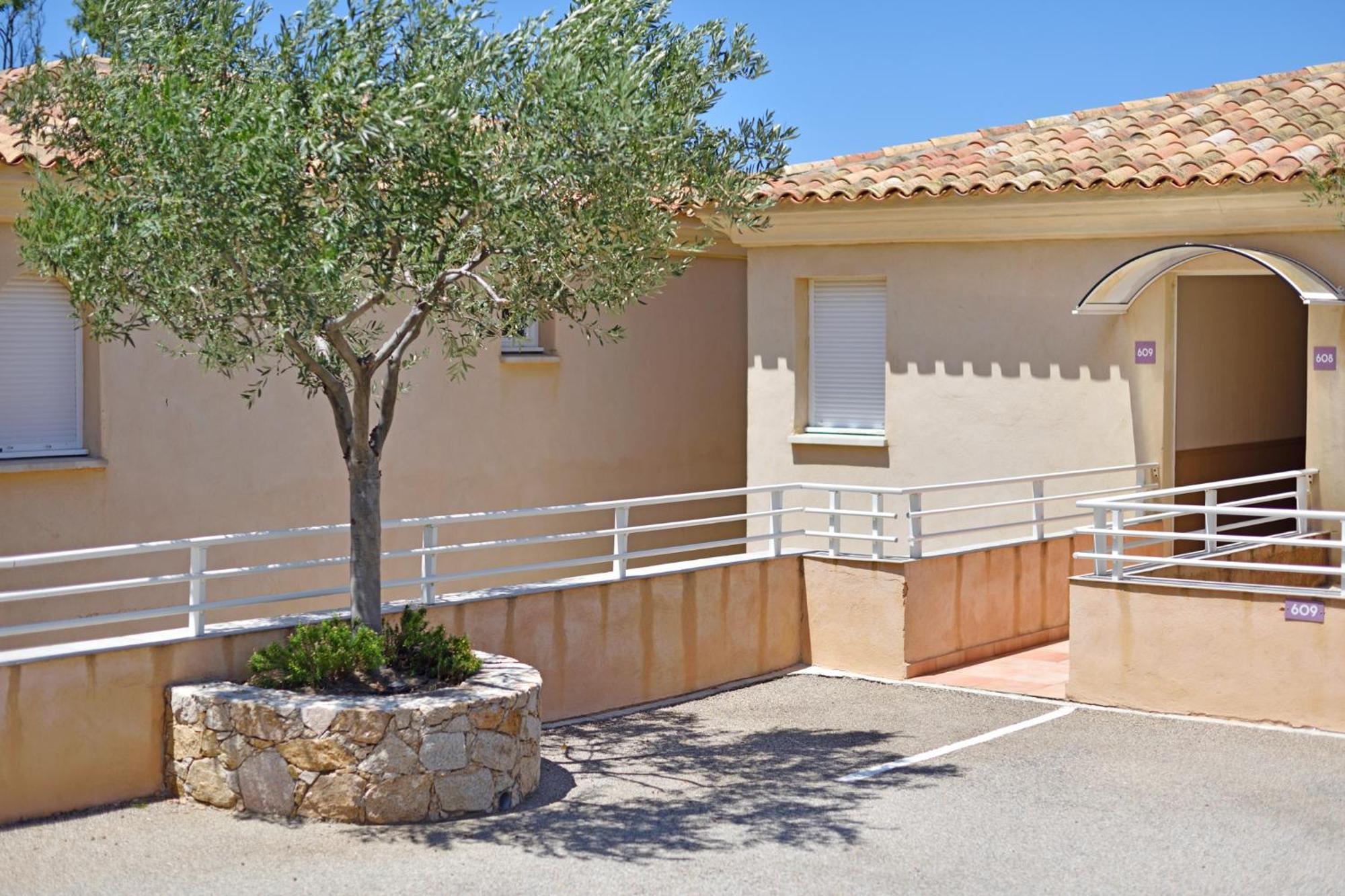 Calvi Appart Hotel Luaran gambar